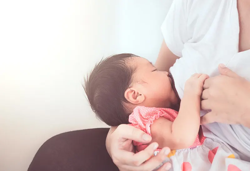 Người đàn ông mơ thấy vợ sinh con thể hiện sự quan tâm sâu sắc của người đó với gia đình mình